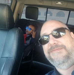 Meet your Posher, Raymond